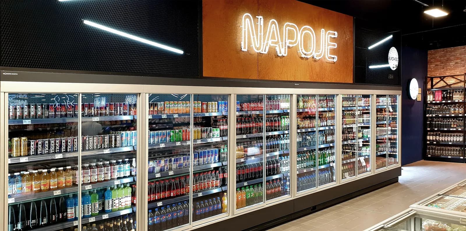 Proyecto AK Hurt Market de Modern Expo en Polonia - imagen 5